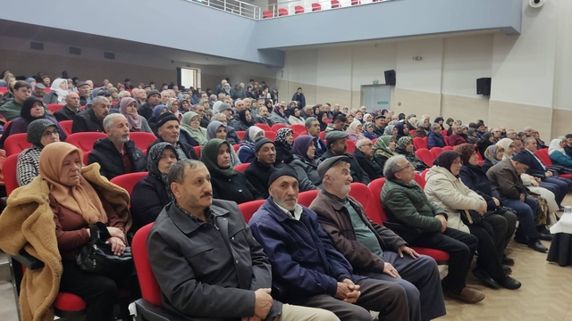 Hacı adaylarına yönelik seminer