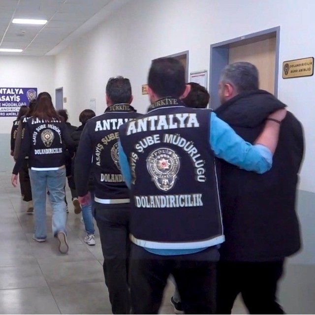 'Patent anlaşmasında sorun yaşandı' yalanıyla 576 bin lira dolandırdılar