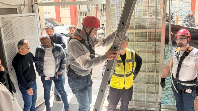 Hastane personeline yüksekte çalışma güvenliği eğitimi