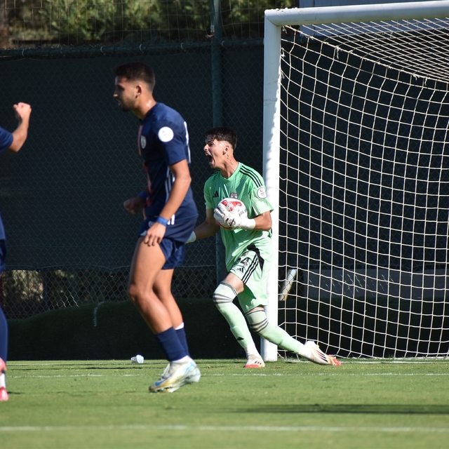 Altınordu'nun 20 yaşındaki kalecisi, bu sezon 8 penaltıdan 7'sini kurtardı