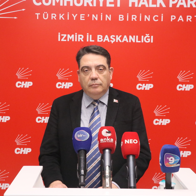 CHP Genel Başkan Yardımcısı Bağcıoğlu, İzmir'de basın toplantısı düzenledi: