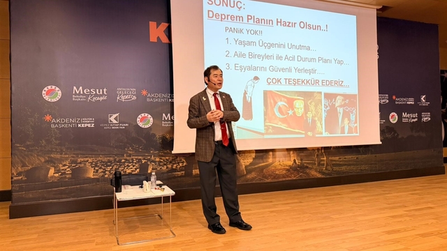 Japon deprem uzmanı Moriwaki'den hayat kurtaran uyarılar