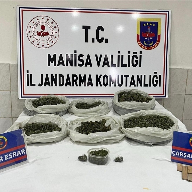 Manisa'da jandarmadan uyuşturucuya darbe: 106 tutuklama