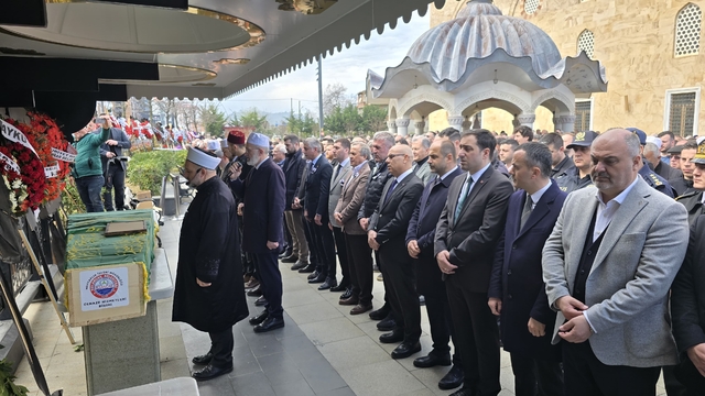 Bulancak Belediye Başkanı Necmi Sıbıç'ın babası Ahmet Sıbıç'ın cenazesi defnedildi