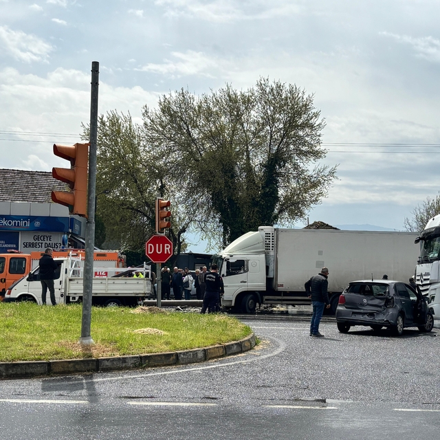 Aydın'da devrilen direğin altında kalan bisiklet sürücüsü öldü