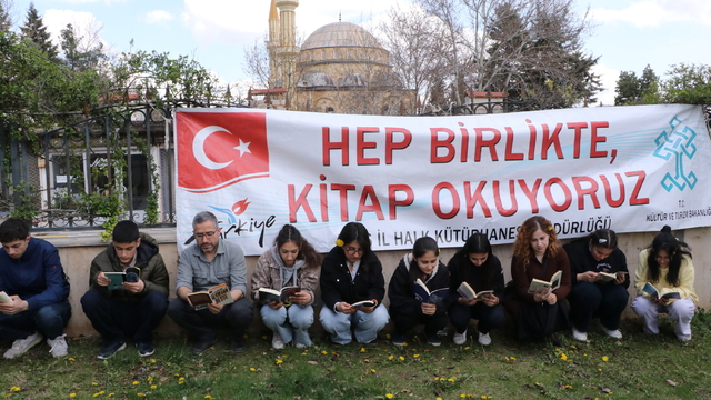 Kilis'te sessiz okuma etkinliği yapıldı