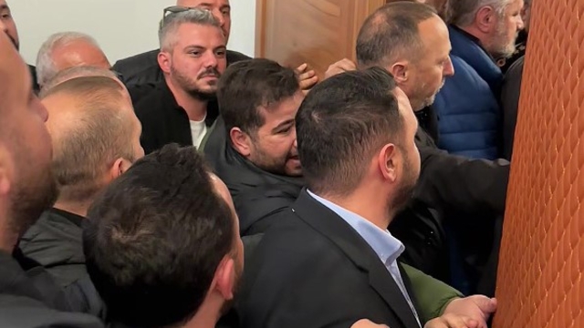 Zonguldak İl Genel Meclisi başkanlık seçiminde 'geçersiz oy' gerginliği