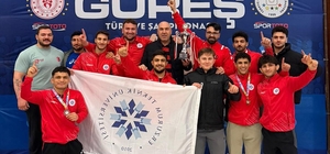 ETÜ Türkiye Güreş Şampiyonasına damga vurdu
