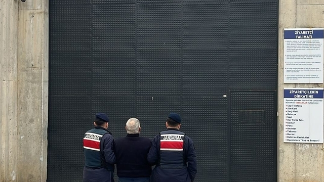 Samsun'da 11 yıl 8 ay hapis cezası bulunan firari hükümlü yakalandı