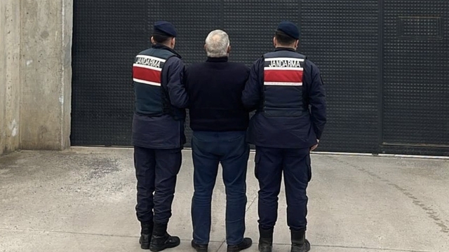 Bafra'da uyuşturucudan aranan hükümlü yakalandı