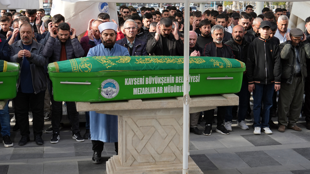 Kayseri'de silahlı saldırıda ağır yaralanan Emirhan, hayatını kaybetti