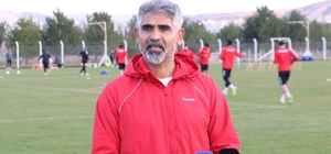 Sivasspor Teknik Direktörü İsmet Taşdemir'den play-off açıklaması: