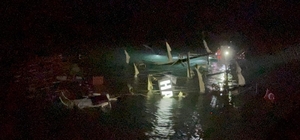 Fethiye'de kayalıklara çarparak batan teknedeki 6 kişi kurtarıldı, 1 kişi kayıp