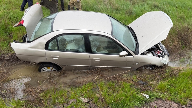 Gönen'de trafik kazası: 3 kişi yaralandı
