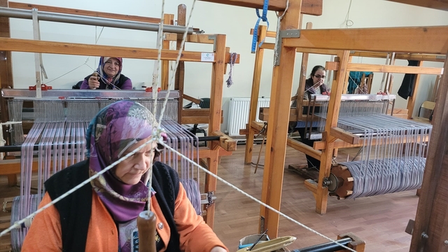 Kemaliye'nin geleneksel "Gazenne" kumaşı yeniden hayat buluyor