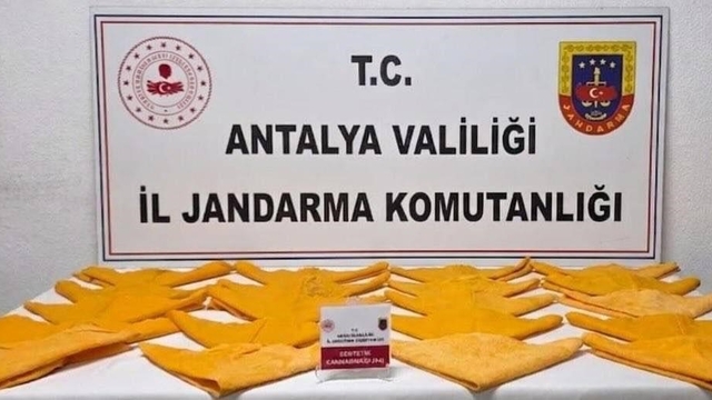 Antalya'da uyuşturucu operasyonunda 3 şüpheliye adli işlem