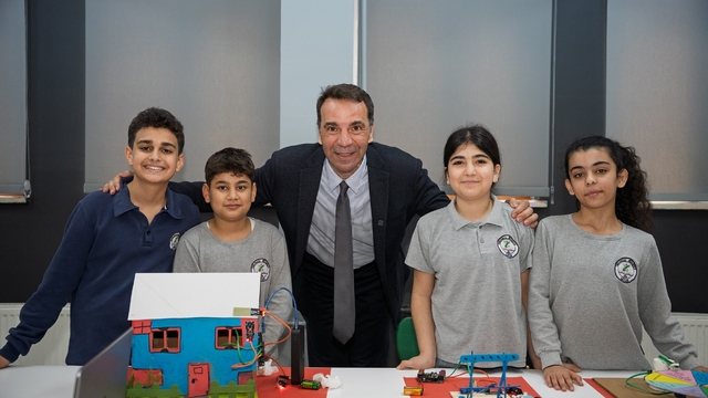 Logo Yazılım'ın 'Hayallerini Kodlayanlar' projesi Diyarbakır'da