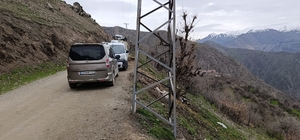 Hizan'da kaybolan 4 yaşındaki kız çocuğu için arama seferberliği