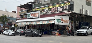 "At eti olayına adı karışan firmayla ilgimiz yok" ‘Toros Market' tabelalı işletmeden açıklama