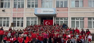 İlkokulda 2 Nisan Otizm Farkındalık Günü etkinliği