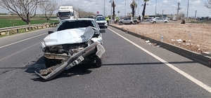 Şanlıurfa'da iki otomobil çarpıştı: 4 yaralı