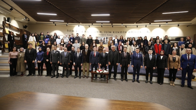 Üniversite öğrencilerine 'Banka Hesabını Kiralama, Suça Ortak Olma' paneli