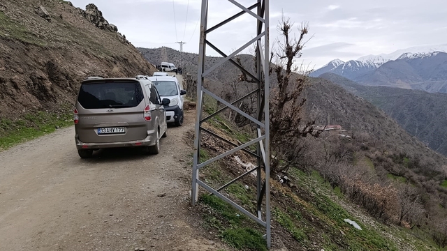 Hizan'da kaybolan 4 yaşındaki kız çocuğu için arama seferberliği