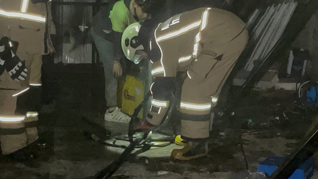 Karaman'da spiral makinesinden çıkan kıvılcımlar yangın çıkardı