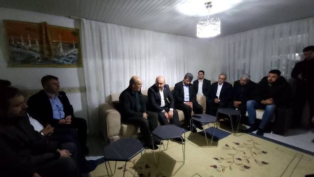 Başkan Albayrak'tan çocuğunu kaybeden acılı aileye taziye ziyareti