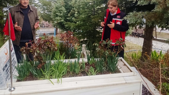 Keban ve Ağın'da şehitlerin kabirleri ziyaret edildi