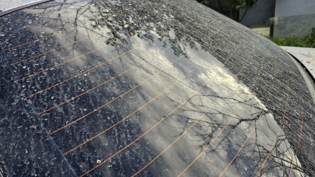 Bandırma'da çöl tozu yağmuru, araçlar çamur tabakasıyla kaplandı