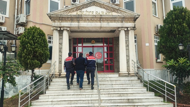 Didim'de yakalanan göçmen kaçakçısı tutuklandı