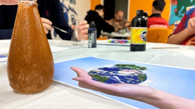 Menteşe'de atıklar sanata dönüşüyor