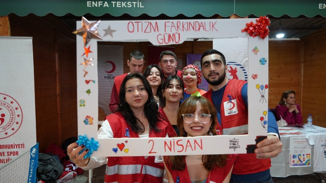 Samsun'da farkındalık günü coşkuya dönüştü