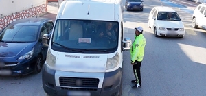 Burdur'da 101 araç ve sürücüsü kontrol edildi