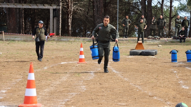 Türkiye Ormancılık Oyunları Trabzon'da başladı
Ormancılık oyunlarında Trabzon bölge elemeleri yapılırken, bölgeler arası elemeler ise haftaya yapılacak