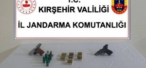 Kırşehir'de ruhsatsız silah operasyonu: 2 tabanca, 167 fişek ele geçirildi