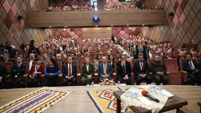 Kastamonu'da "Akran nezaketi paneli" gerçekleştirildi