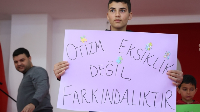 Antalya'da otizm farkındalık günü etkinliği gerçekleştirildi
