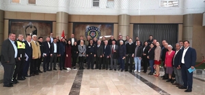 İlkadım muhtarlarıyla güvenlik toplantısı