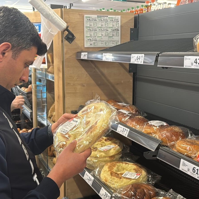 Çorum'da yönetmeliklere aykırı hareket eden marketlere 151 bin 905 lira cez...