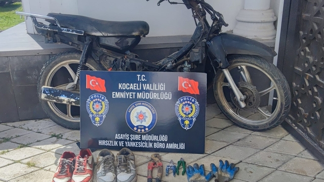 Kocaeli'de kablo hırsızlığı yaptıkları iddiasıyla 2 zanlı tutuklandı
