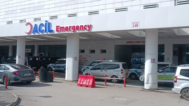 Kırıkkale'de yapan kadın ile erkek arkadaşı, akrabalarının bıçaklı saldırısında yaralandı