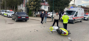 Otomobil ile motosiklet çarpıştı: 4 yaralı