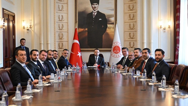 Adalet Bakanı Gürlek, ASKON heyetini kabul etti: