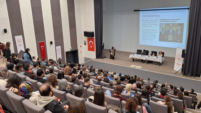 Tunceli'de otizm farkındalığı paneli düzenlendi