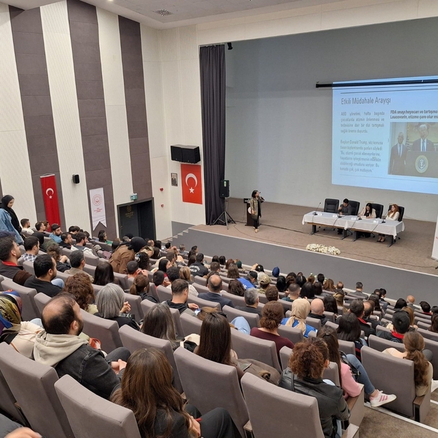 Tunceli'de otizm farkındalığı paneli düzenlendi