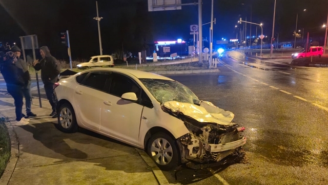 Edirne'de tırla otomobilin çarpıştığı kazada 1 kişi yaralandı