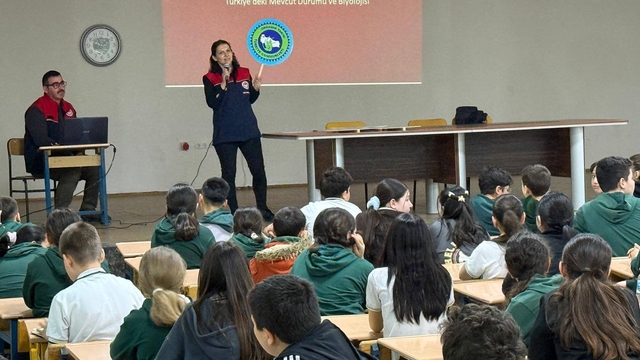 6. Sınıf öğrencilerine organik tarım ve kahverengi kokarca eğitimi verildi