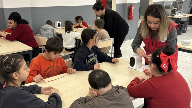 Gençlik ve Spor İl Müdürlüğü'nden otizmli çocuklara anlamlı ziyaret